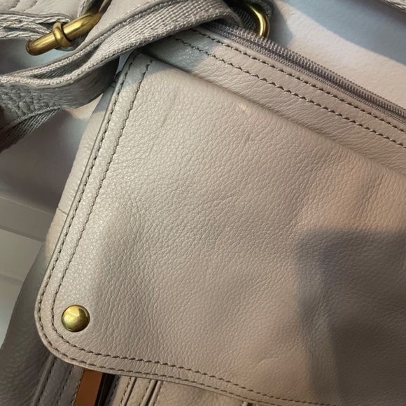 Fossil Morgan Leather Crossbody Bag - Picture 3 of 15
